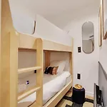 Pelican - Louvre Apartmán