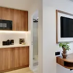 Pelican - Louvre Apartmán Paříž