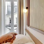 Pelican - Louvre Apartmán